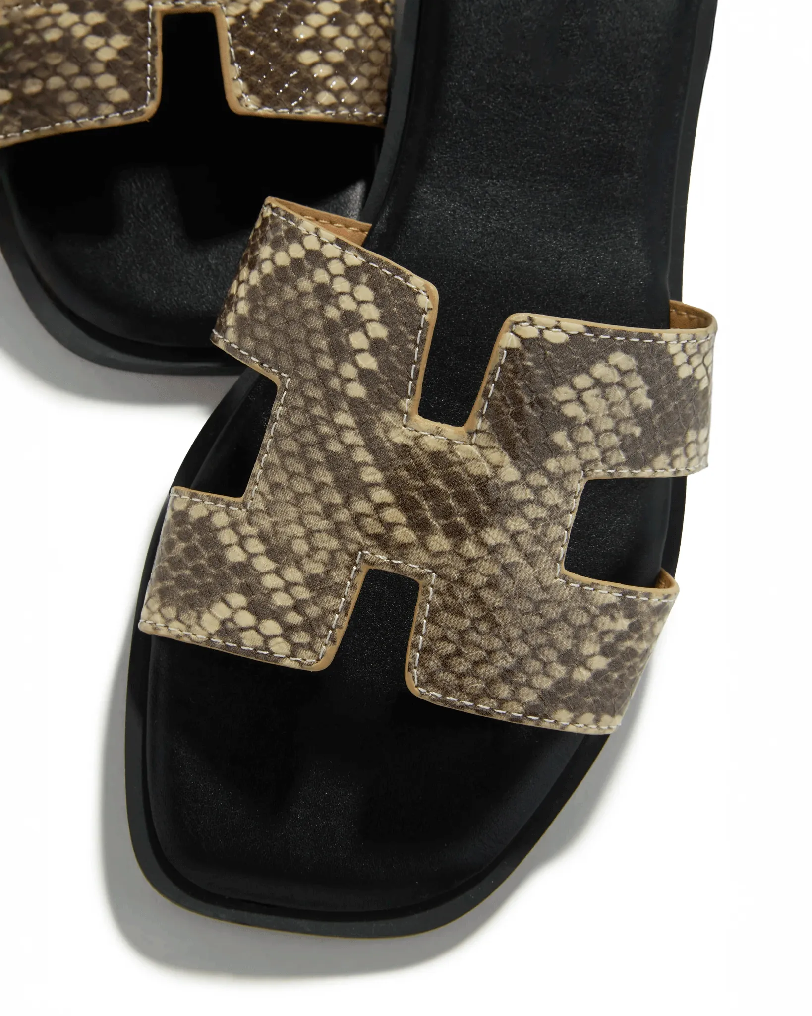 BIANKA REPTIL FLATS