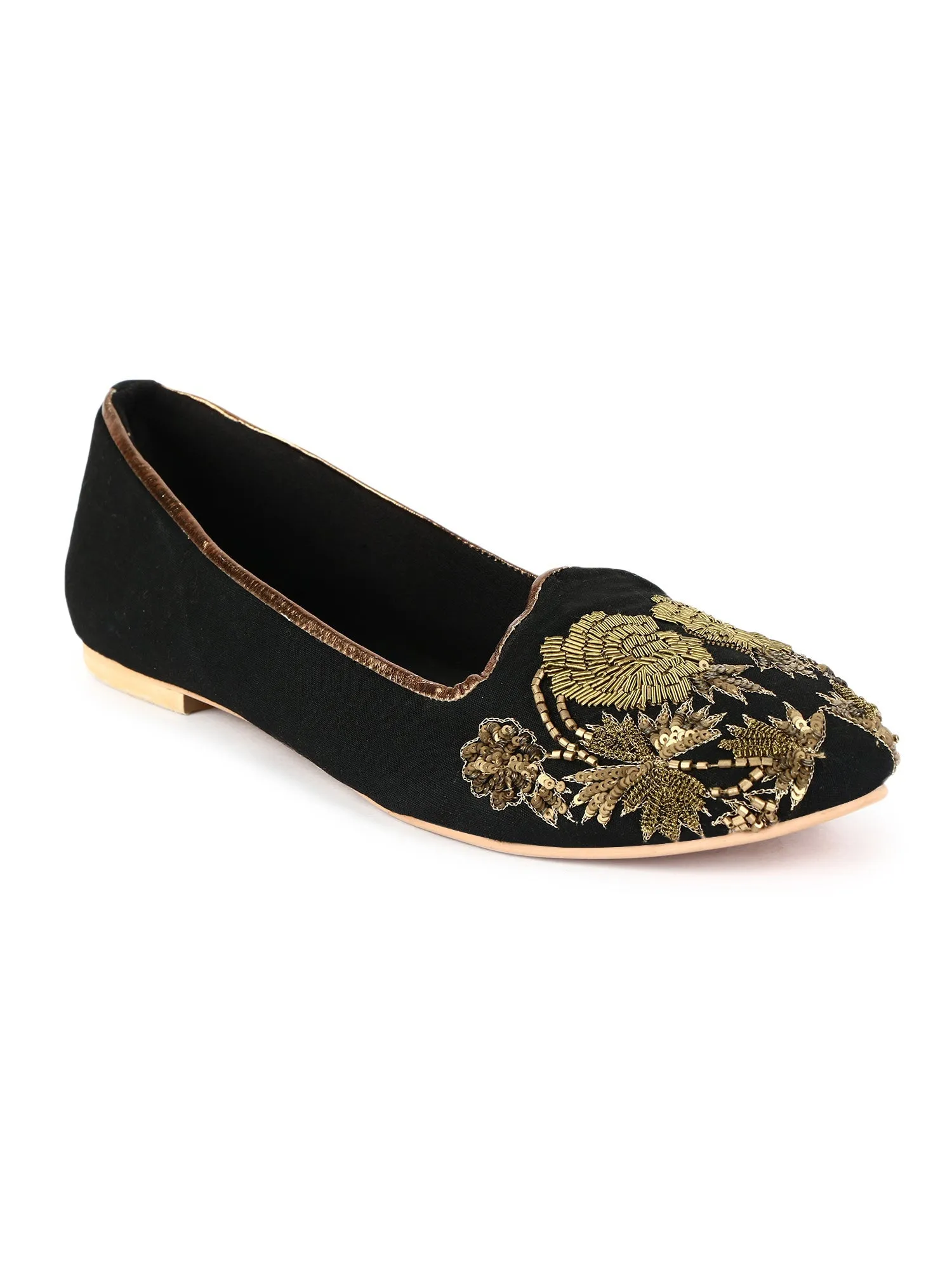 Black Rose Floral
