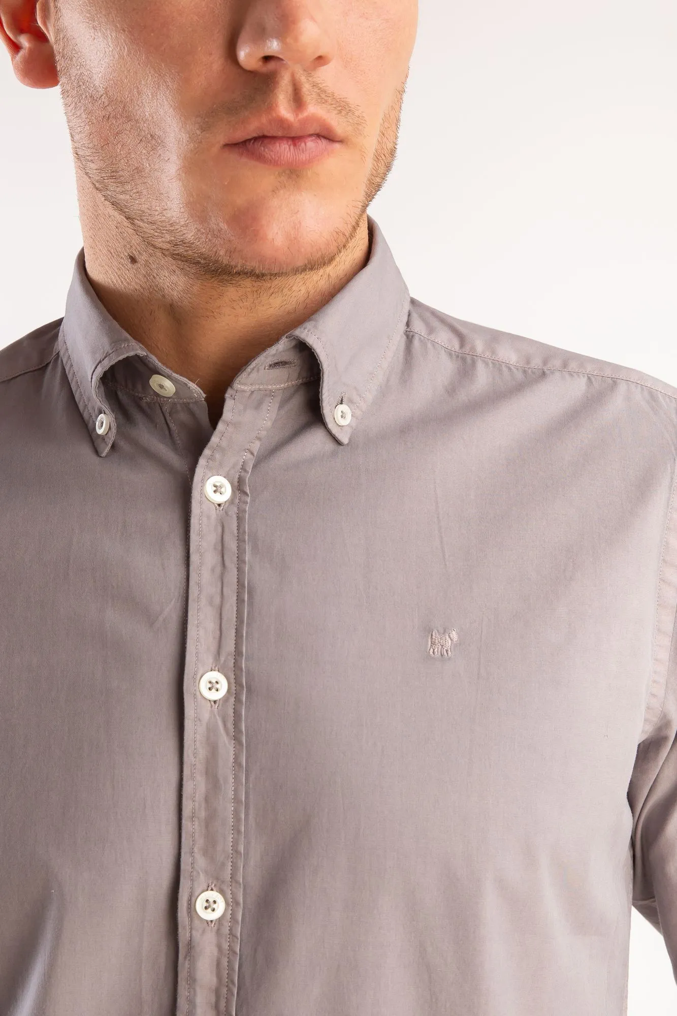 Camisa Garment Dyed Gris