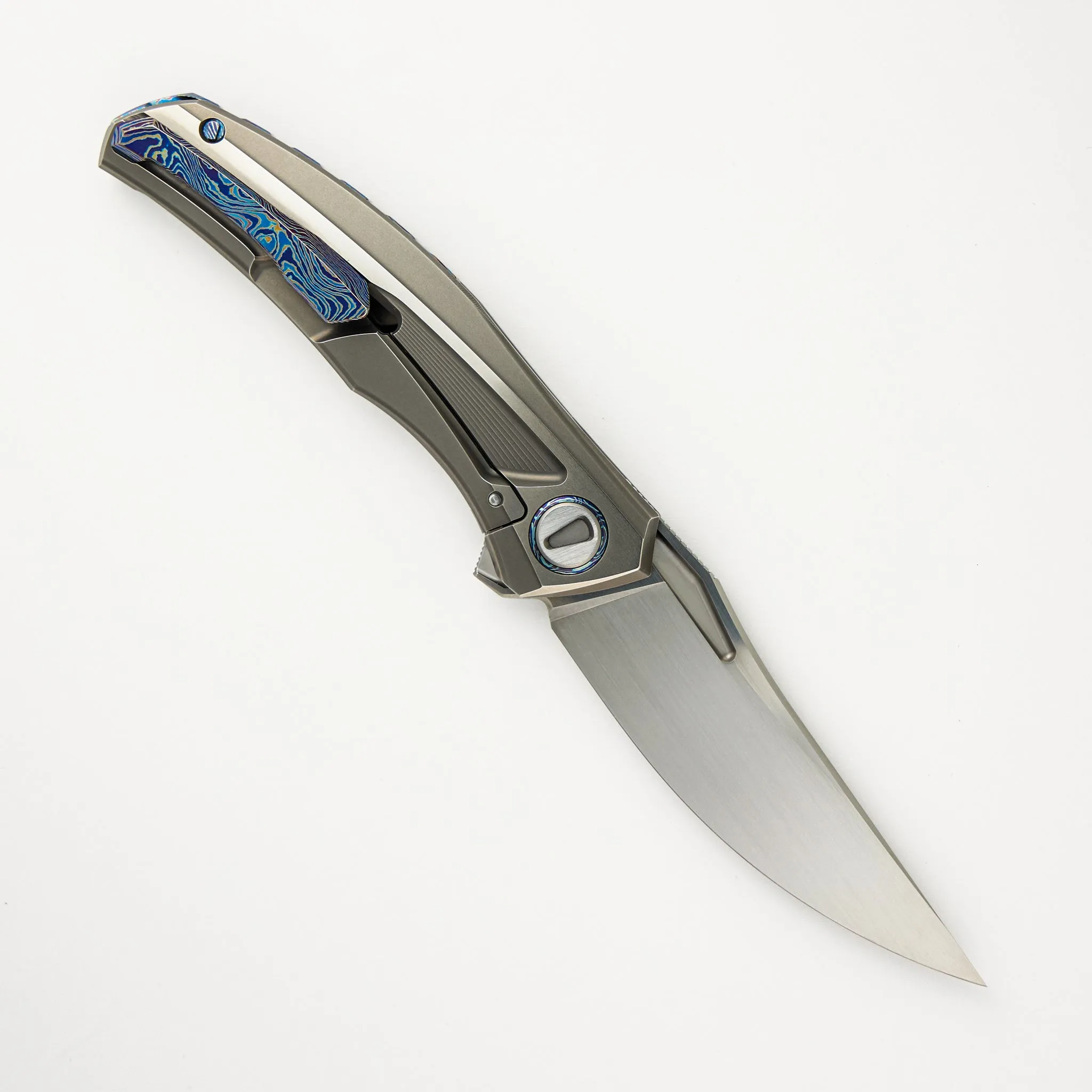 Custom Quantum - Blade Show Award Winner