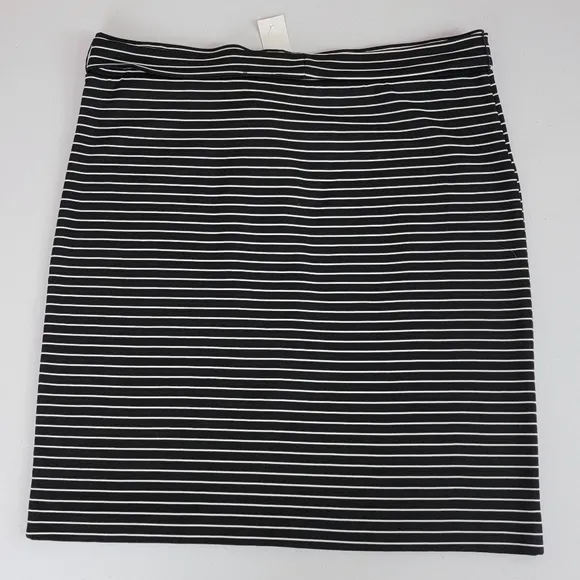 LOFT Black And White Striped Tie Waist Pencil Skirt Sz L NEW
