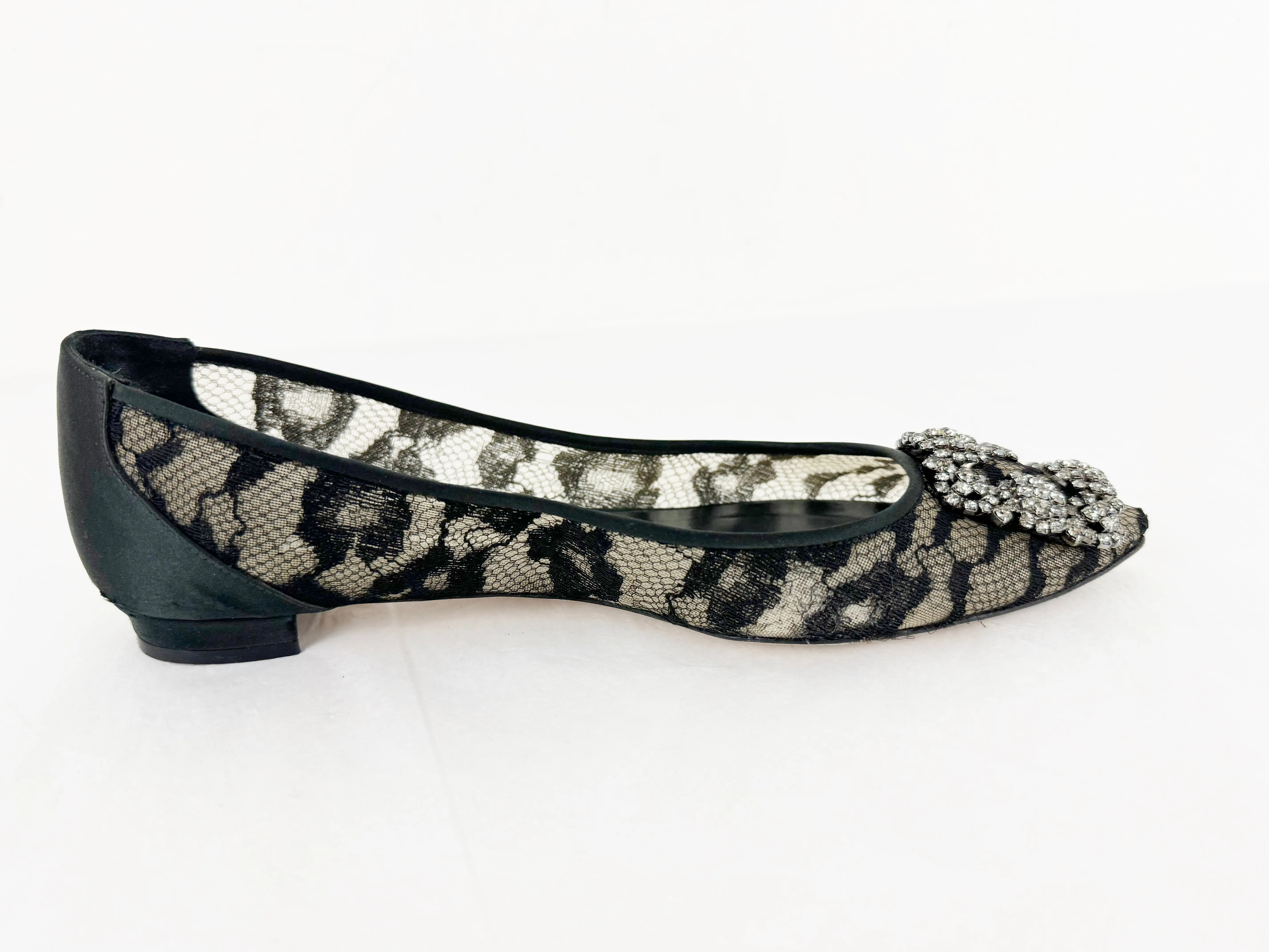 Manolo Blahnik Lace Hangisi Ballet Flats Size 9.5