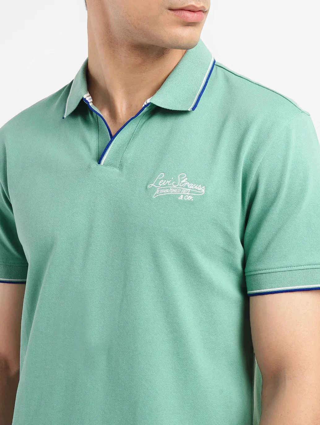 Men's Solid Slim Fit Polo T-shirt