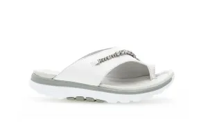 Mules blanches en cuir lisse
