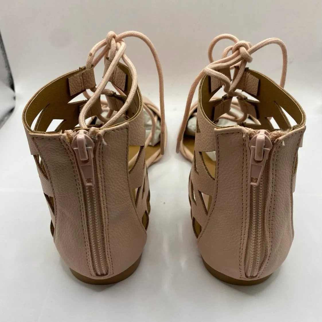 NIB Qupid Pink Gladiator Style Pointy Toe Flats Sz 8.5