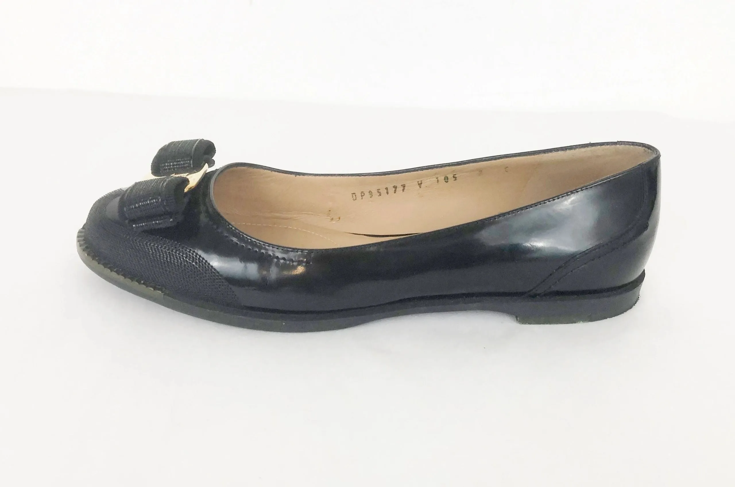 Salvatore Ferragamo Leather Flats Size 7