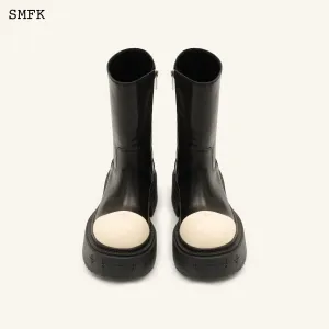 SMFK Compass Rider Low Boots In Black And White