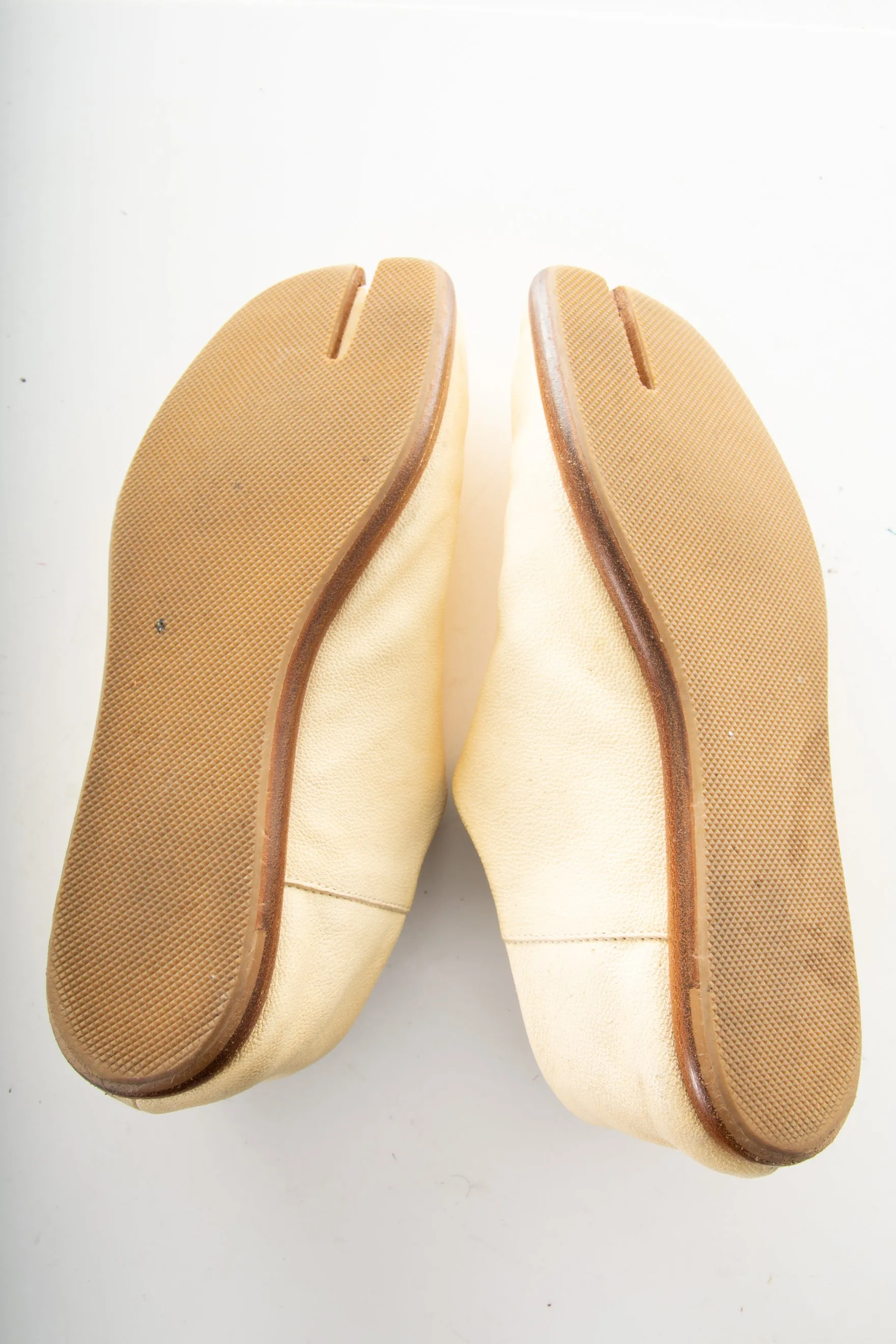 Tabi Flats